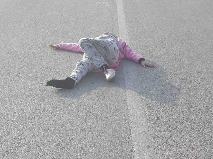 صاحب مقهى بالجديدة يتسبب في حادث خطير لنادلة مقهى طالبت بحقها في متأخر أجرتها