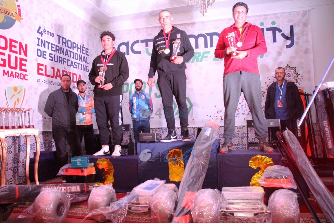 شاهد.. تتويج تونسي في الدورة الرابعة لجائزة العصبة الذهبية للصيد الشاطئي بالجديدة