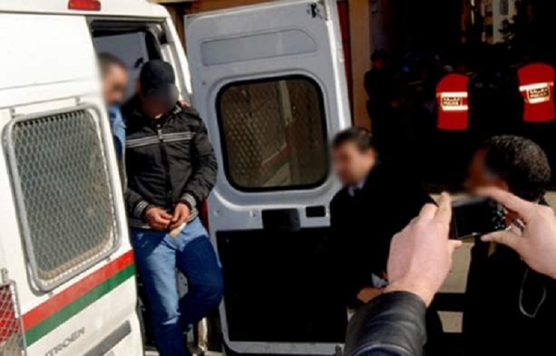 ايقاف شخصين بالمحطة الطرقية بالجديدة للاشتباه في تسبب أحدهما في مقتل سائق حافلة لنقل المسافرين عن طريق الخطأ