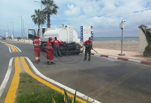 تحت إشراف عمالة الجديدة وشركة النظافة.. إطلاق عملية واسعة لتعقيم مرافق ميناء الجديدة