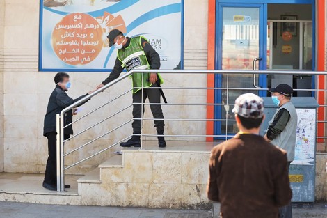 المستفيديون من دعم ''كوفيد 19'' مستاؤون من وكالة سياش بنك بالبئر الجديد