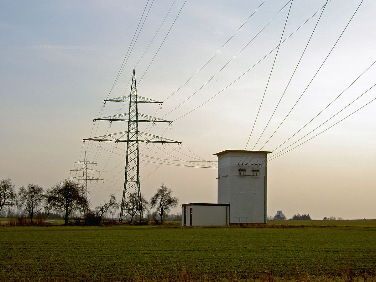 جماعة أولاد حمدان  تتلكأ في اخراج مشروع ربط أحد الدواوير بالشبكة الكهربائية