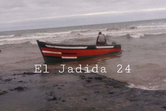 الشرطة القضائية تسابق الزمن للقبض على العقل المدبر لشبكة الهجرة السرية بشاطىء الجديدة