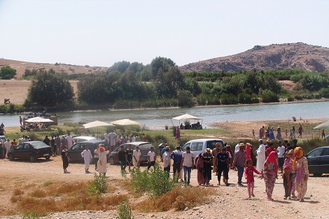 وكالة الحوض المائي لأم الربيع تطلق حملة واسعة لمنع السباحة في مجاري وادي أم الربيع