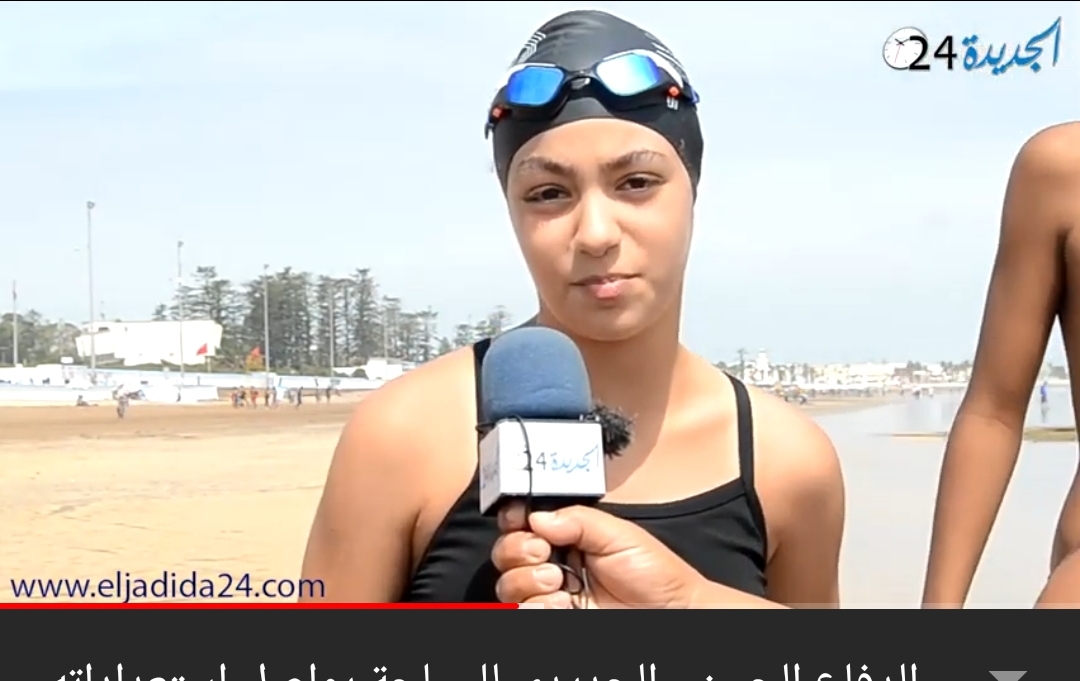 شاهد.. الدفاع الحسني الجديدي السباحة يستأنف تدريباته بشاطىء الجديدة