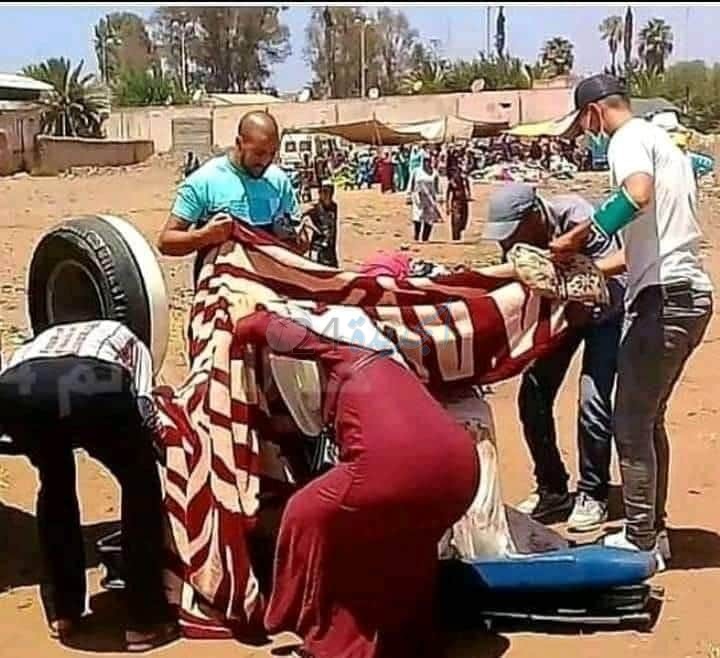 خبر اليوم.. امرأة تضع مولودتها داخل السوق الاسبوعي بمدينة البئر جديد