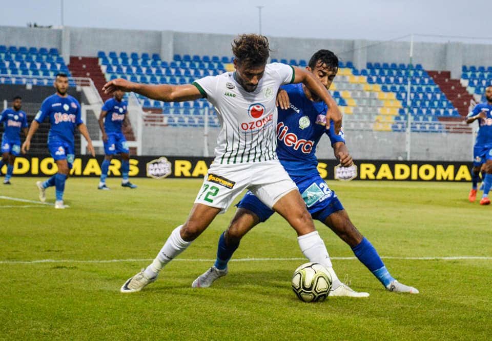 الدفاع الحسني الجديدي يتعادل سلبيا داخل ميدانه أمام النهضة البركانية