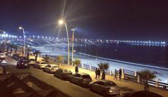 السلطات العمومية بالجديدة توجه إنذارات لمقاهي الشيشة بمنتجع سيدي بوزيد