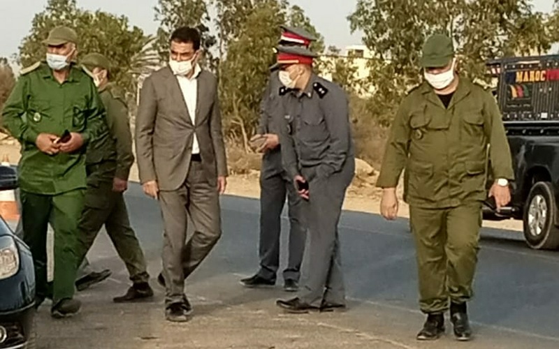 عامل الجديدة يتفقد المجمعات السكنية السياحية بجماعة المهارزة الساحل والسدود الأمنية بمداخل اقليم الجديدة