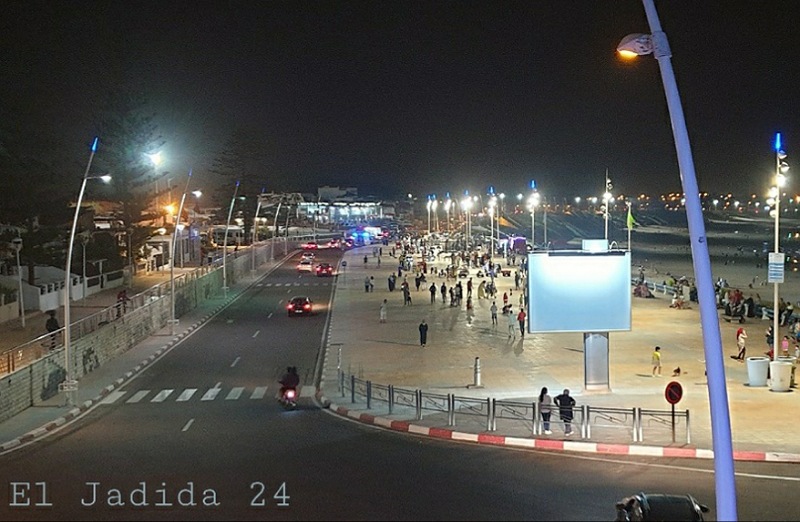 هام.. المراكز التجارية الكبرى بالجديدة ومقاهي منتجع سيدي بوزيد غير معنية بقرارات الاغلاق