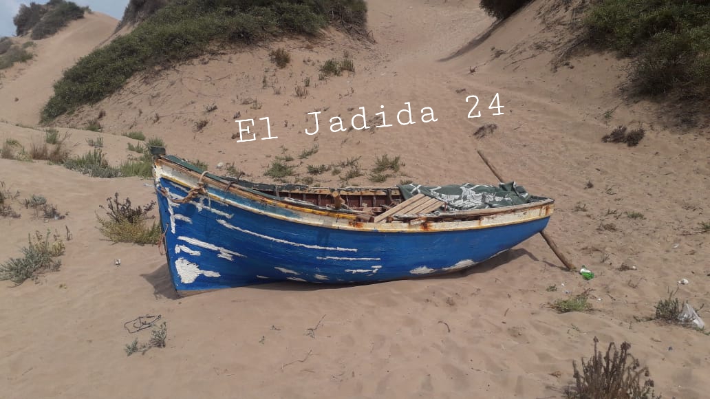 سلطات المهارزة الساحل تضبط قاربين مجهولين بالساحل البحري لاقليم الجديدة