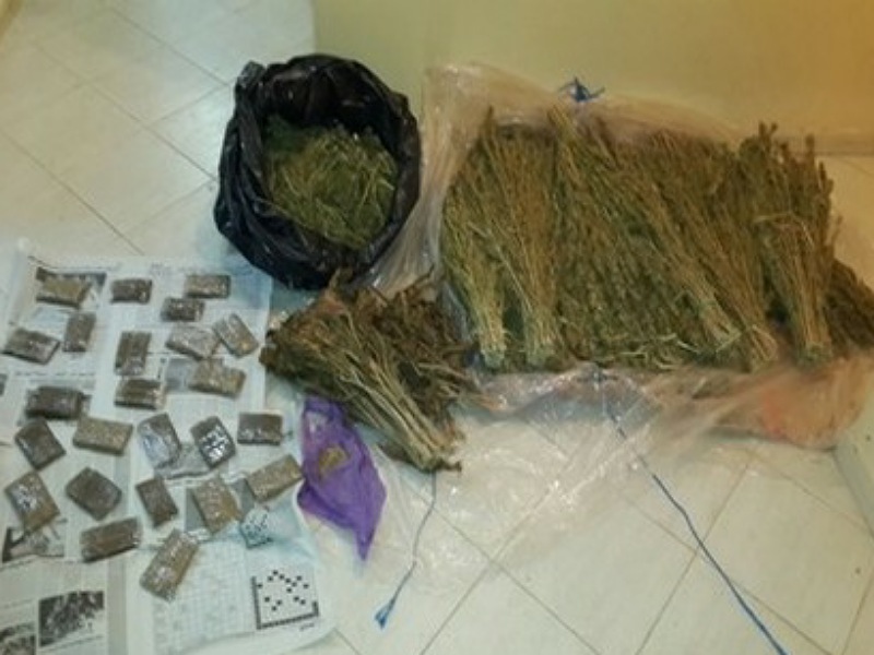 إيقاف تاجر مخدرات وحجز 150 كيلو من الكيف و50 كيلو من 'طابا' بجماعة سيدي امحمد اخديم