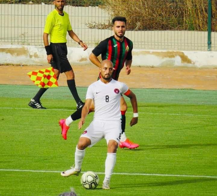 نهضة الزمامرة يعزز وسط الميدان الدفاعي بانتداب لاعبين جديدين