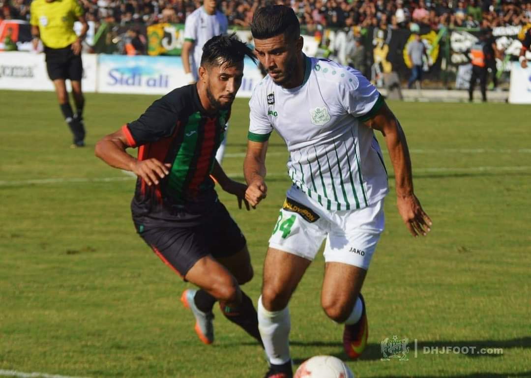 لاعب الدفاع الحسني الجديدي ايوب بنشاوي قريب من الوداد البيضاوي