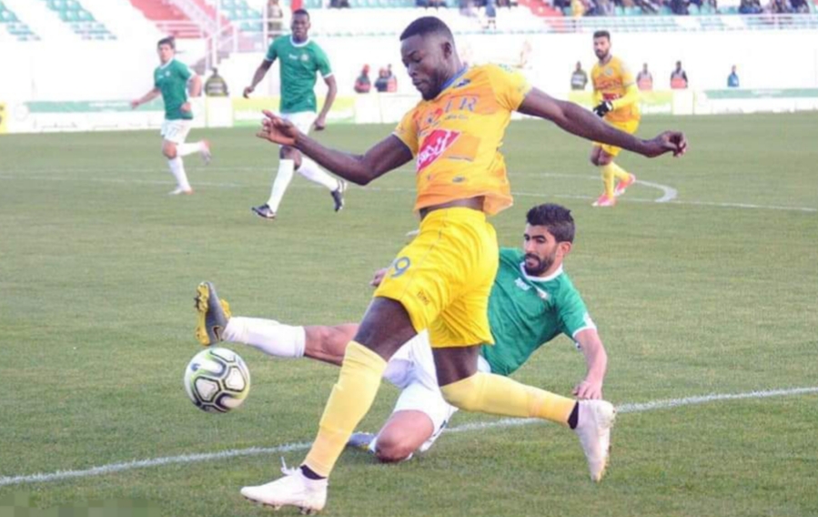 نهضة الزمامرة ينفصل عن المعطي تميزو ويتعاقد مع أسامة عشيق ويبرمج 03 مباريات ودية