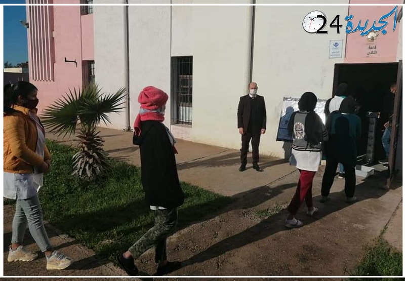 إخضاع ممئات التلاميذ بإقليم الجديدة للتحاليل المخبرية للكشف عن فيروس كورونا