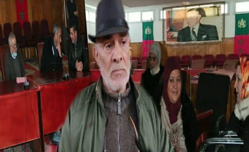 رئيس جماعة سيدي بنور يفقد بوصلة التحكم في اغلبية المجلس وحسابات سياسية تؤجل دورة فبراير للمرة الثانية