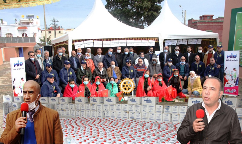 نادي روتاري الجديدة مازغان وشركة MIO يستكملان المرحلة الثانية لتوزيع المعقمات على 17 مؤسسة تعليمية بالجديدة