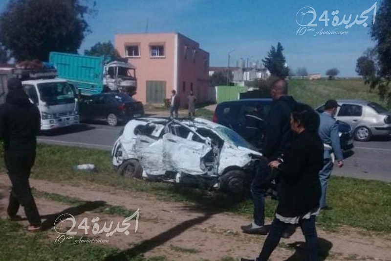 بالصور.. قتيلان فى اصطدام سيارة أجرة وشاحنة بتراب إقليم الجديدة