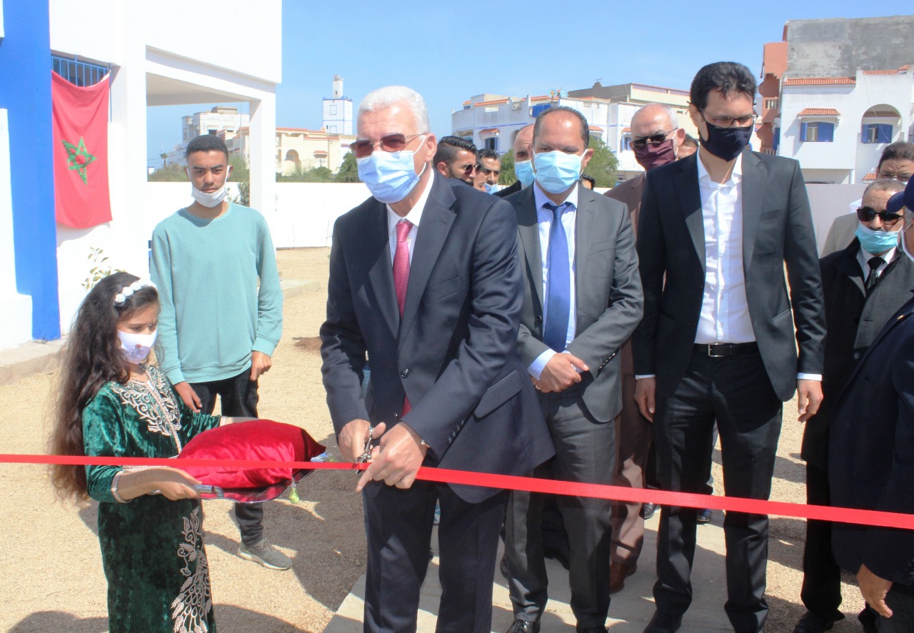 بالصور.. عامل إقليم سيدي بنور يفتتح مؤسسة القسم الداخلي لثانوية الواليدية