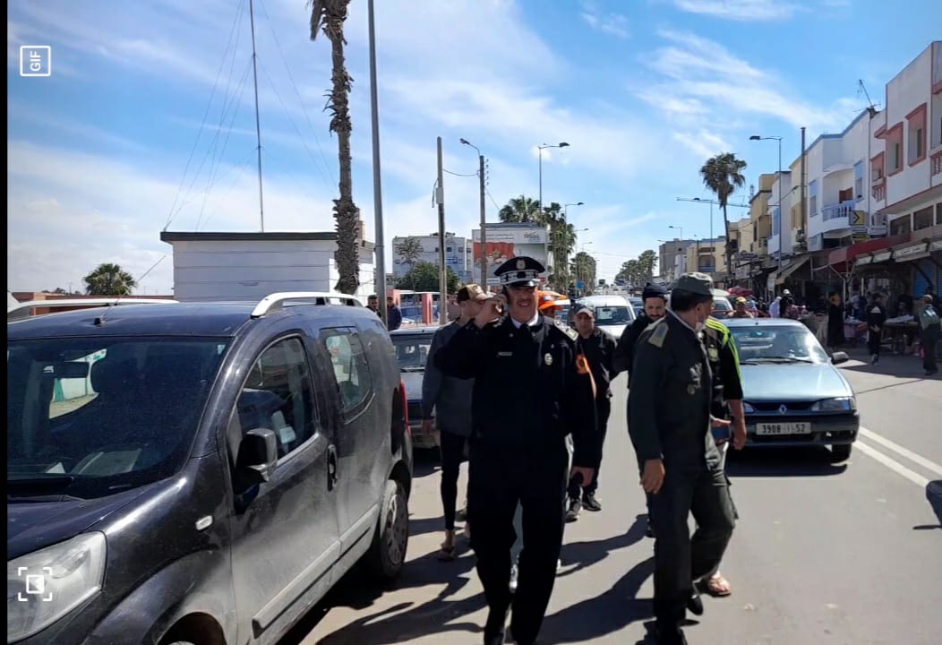 عامل إقليم الجديدة محمد الكروج يقوم بزيارة لمدينة آزمور