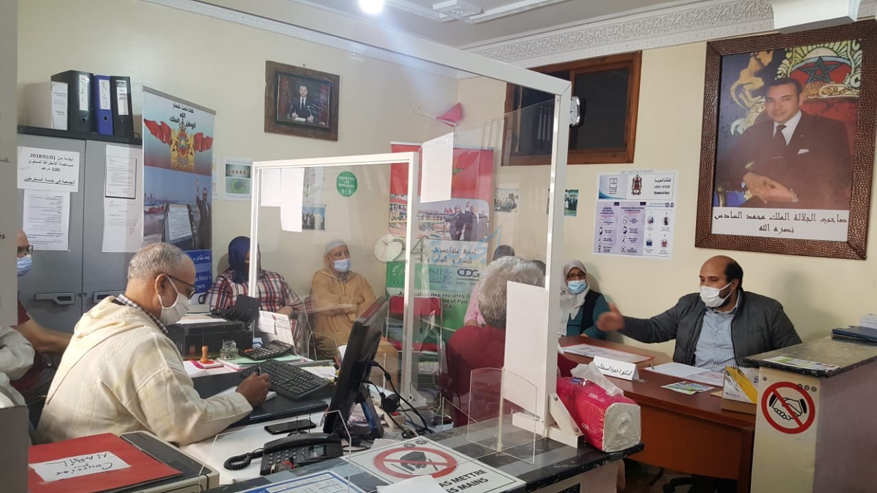 اتفاقية شراكة بين عيادة الدكتور حمزة السملالي لعلاج الأورام و جمعية متقاعدي الفوسفاط للتنمية والسلم بالجديدة