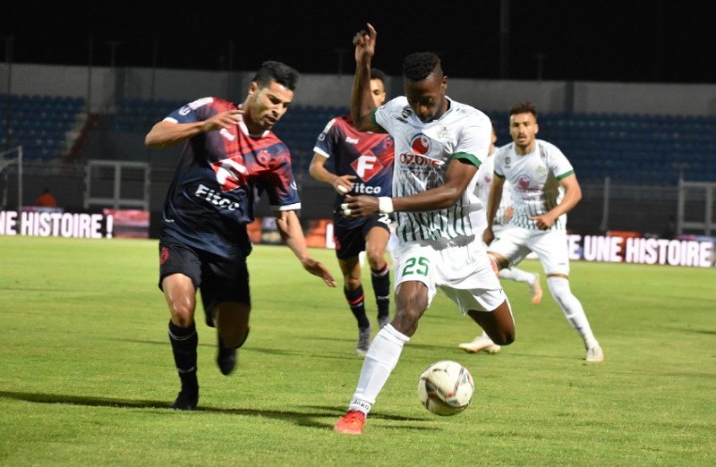 أولمبيك آسفي يوقف انتفاضة الدفاع الحسني الجديدي في البطولة الاحترافية