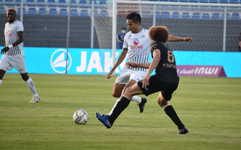 فريق الدفاع الحسني الجديدي يتعادل مع ضيفه المغرب التطواني