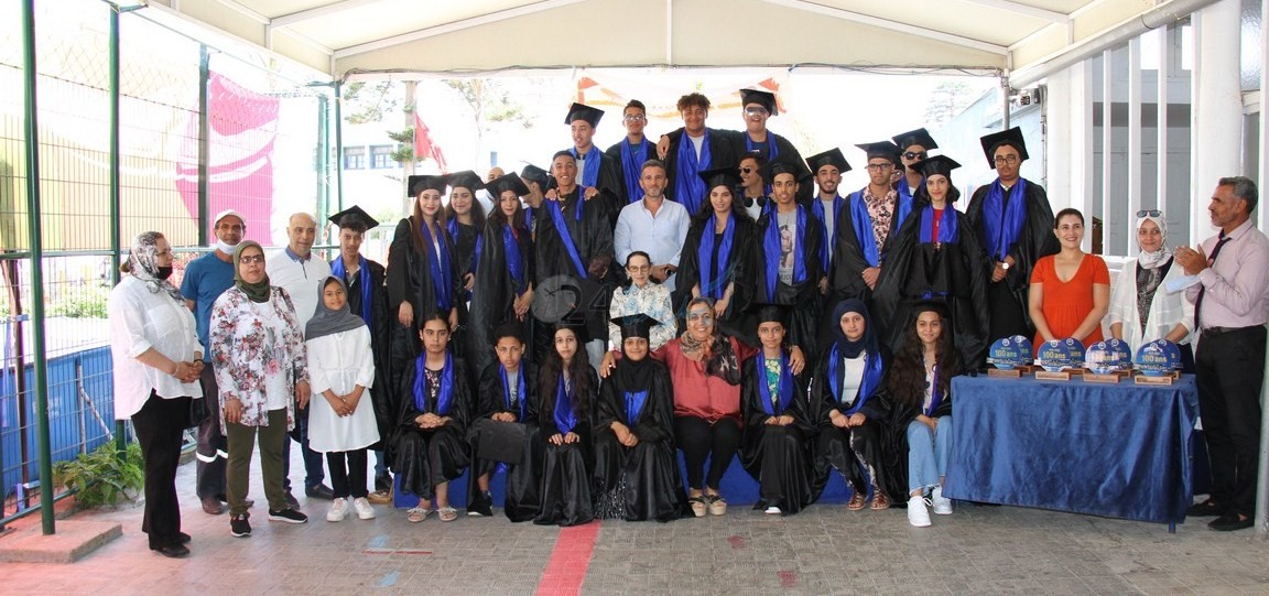 بالصور .. حفل تتويج التلاميذ المتفوقين في الأقسام الاشهادية بمؤسسة أم الربيع الخاصة بالجديدة