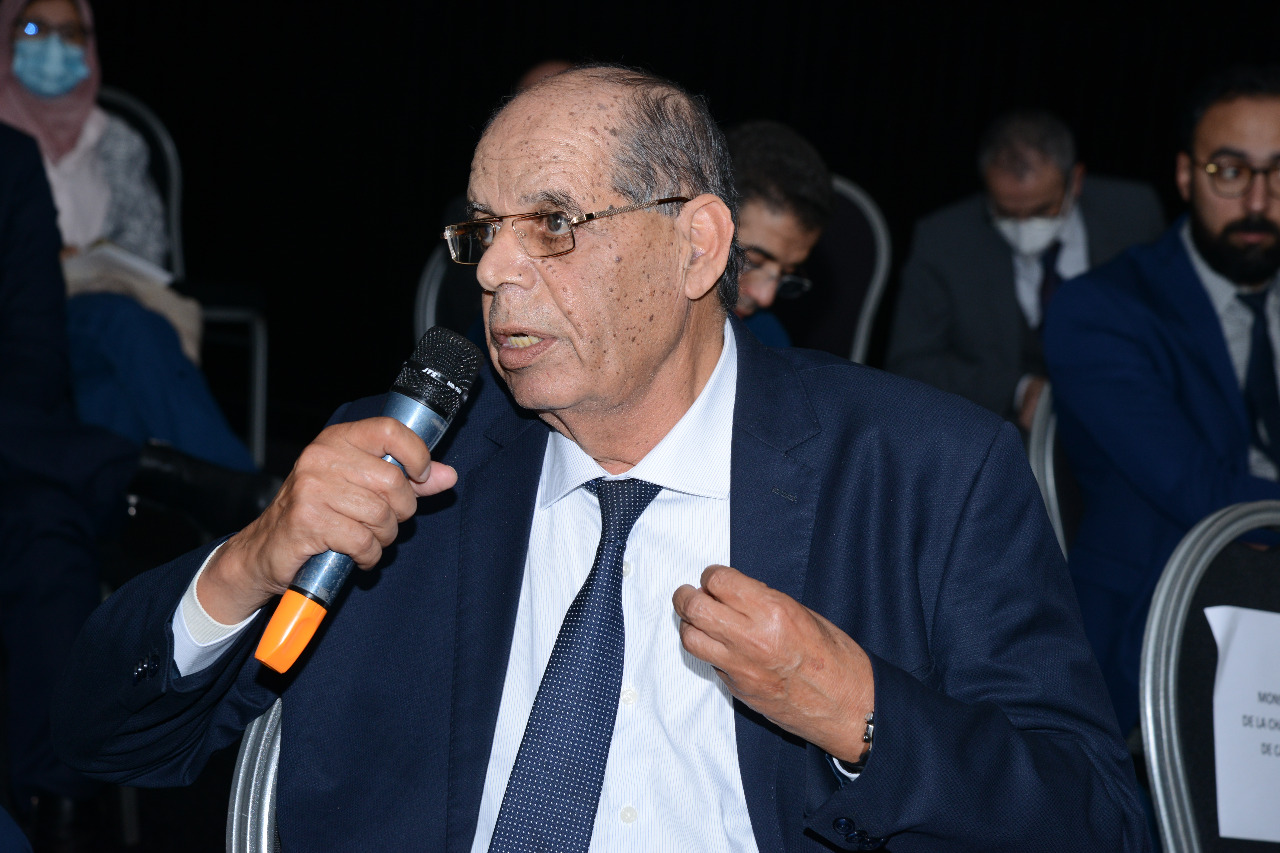 قنديل يكشف بالأرقام حصيلة مجلسه الاقليمي في ندوة مهرجان الفلاحة بسيدي بنور