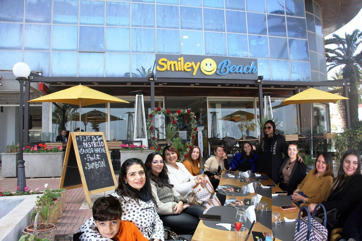 مقهى ومطعم Smiley  يحتضن لقاء تواصليا لمجموعة من رائدات الأعمال بالجديدة
