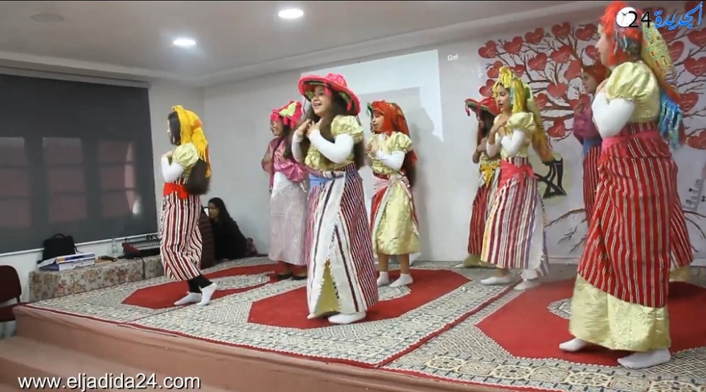 شاهد.. مجموعة مدارس الزيتونة تحتفل باليوم العالمي للمرأة