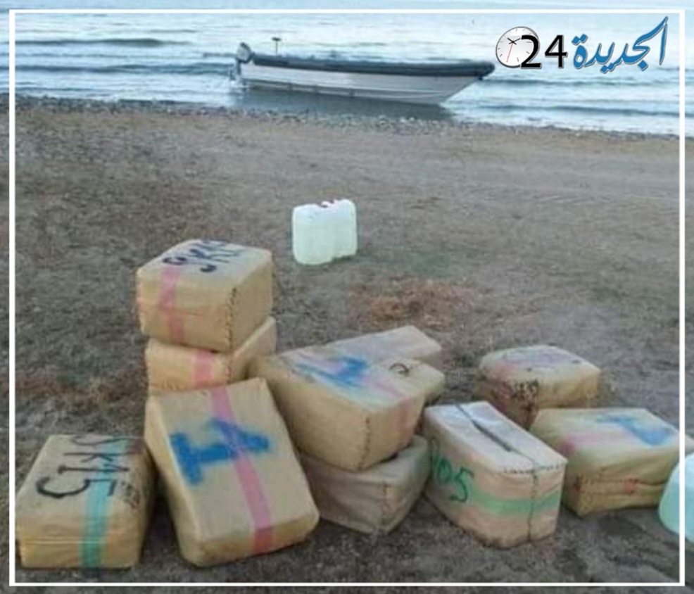 بالصور.. اعتقال 6 أشخاص وحجز 3 قوارب وكميات كبيرة من المخدرات بسواحل إقليم الجديدة