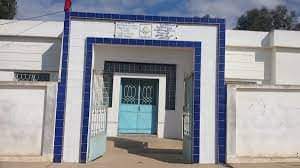 معاناة ساكنة اولاد غانم من غياب الطبيب و انعدام التجهيزات و الادوية بالمركز الصحي