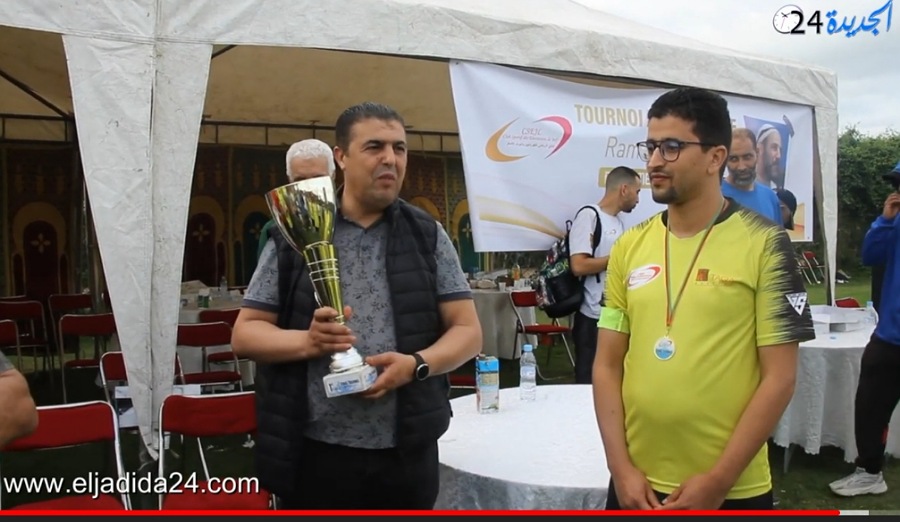 شاهد .. اختتام الدوري الرمضاني للنادي الرياضي للكهربائيين بالجرف الأصفر