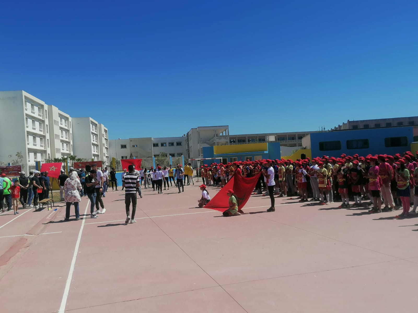 ''قافلة كرة القدم النسوية'' بالجديدة للتشجيع والكشف عن المواهب الرياضية في الوسط المدرسي