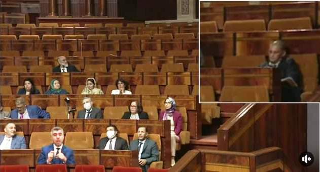 البرلماني عبد الكريم أمين يسائل وزير الصناعة والتجارة عن إحداث منطقة صناعية بإقليم سيدي بنور