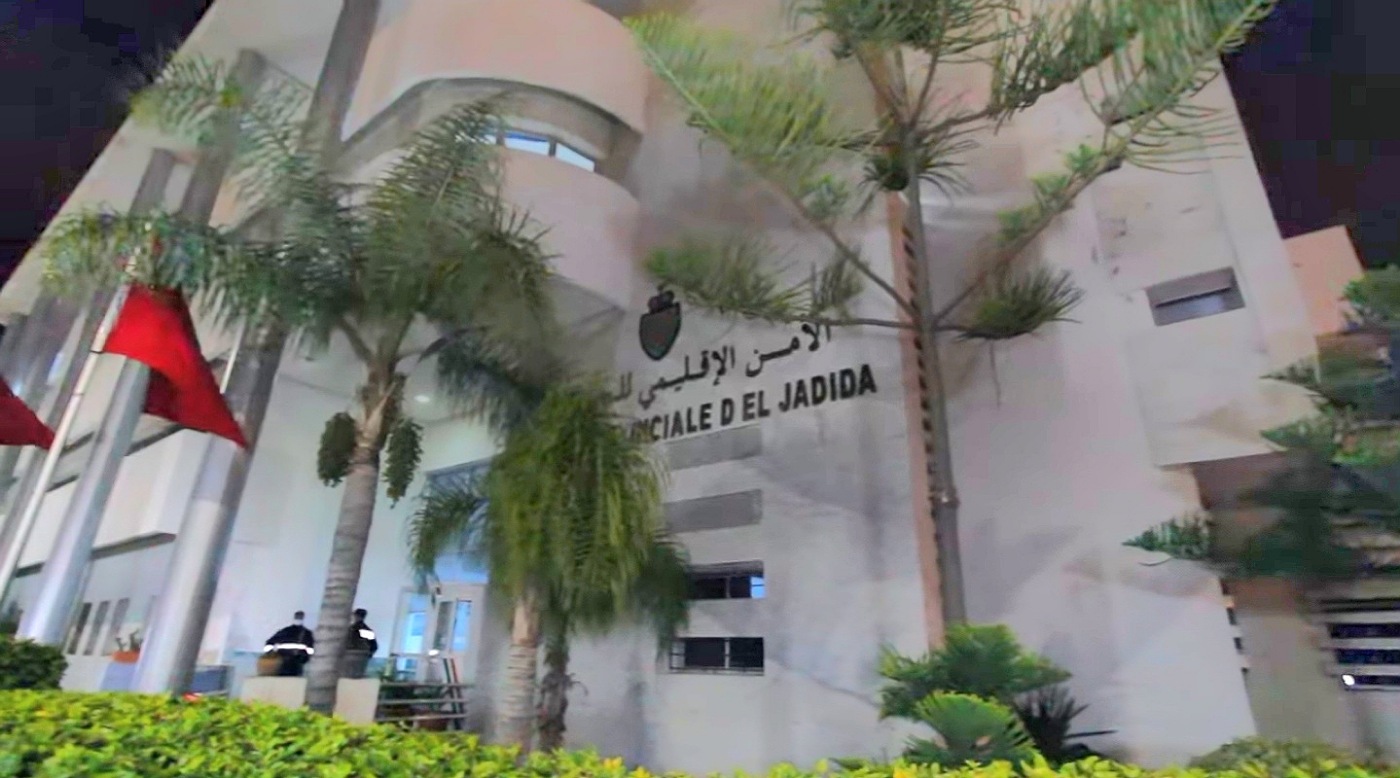 ضحية بالجديدة مازال ينتظر تدخل الشرطة بعد أن عرضه أفريقيان في مكتبته للاحتيال والسرقة