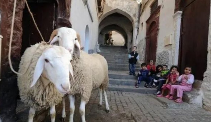 عيد بأي حال عدت يا عيد !