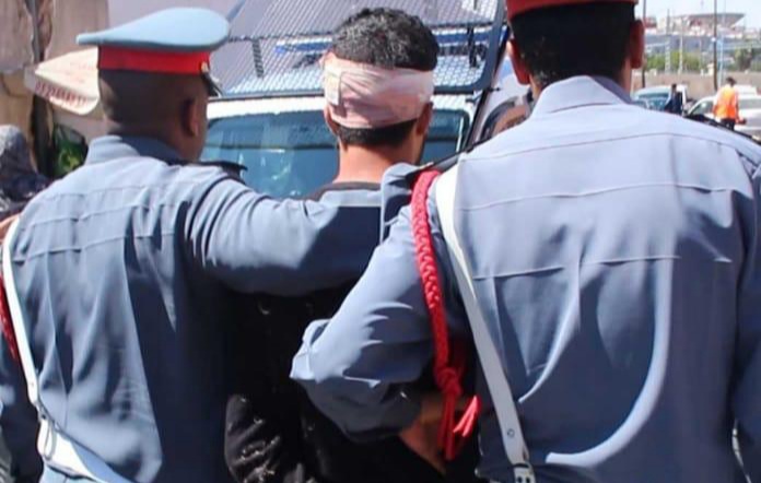 درك اولادافرج  يلقي القبض على مجرم هارب من العدالة متورط في جريمة قتل بالعنف