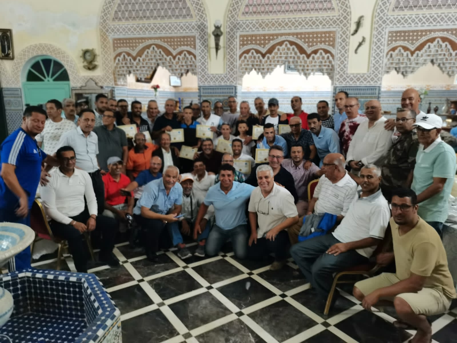 تكريم قدماء الدفاع الحسني الجديدي الحاصلين على دبلومات التدريب