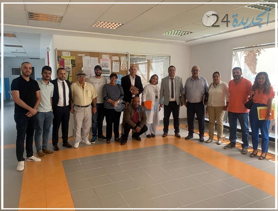 مدير الموارد البشرية لوزارة الصحة يجمع ممثلي نقابات الصحة بالجديدة مع مديرة المستشفى الإقليمي