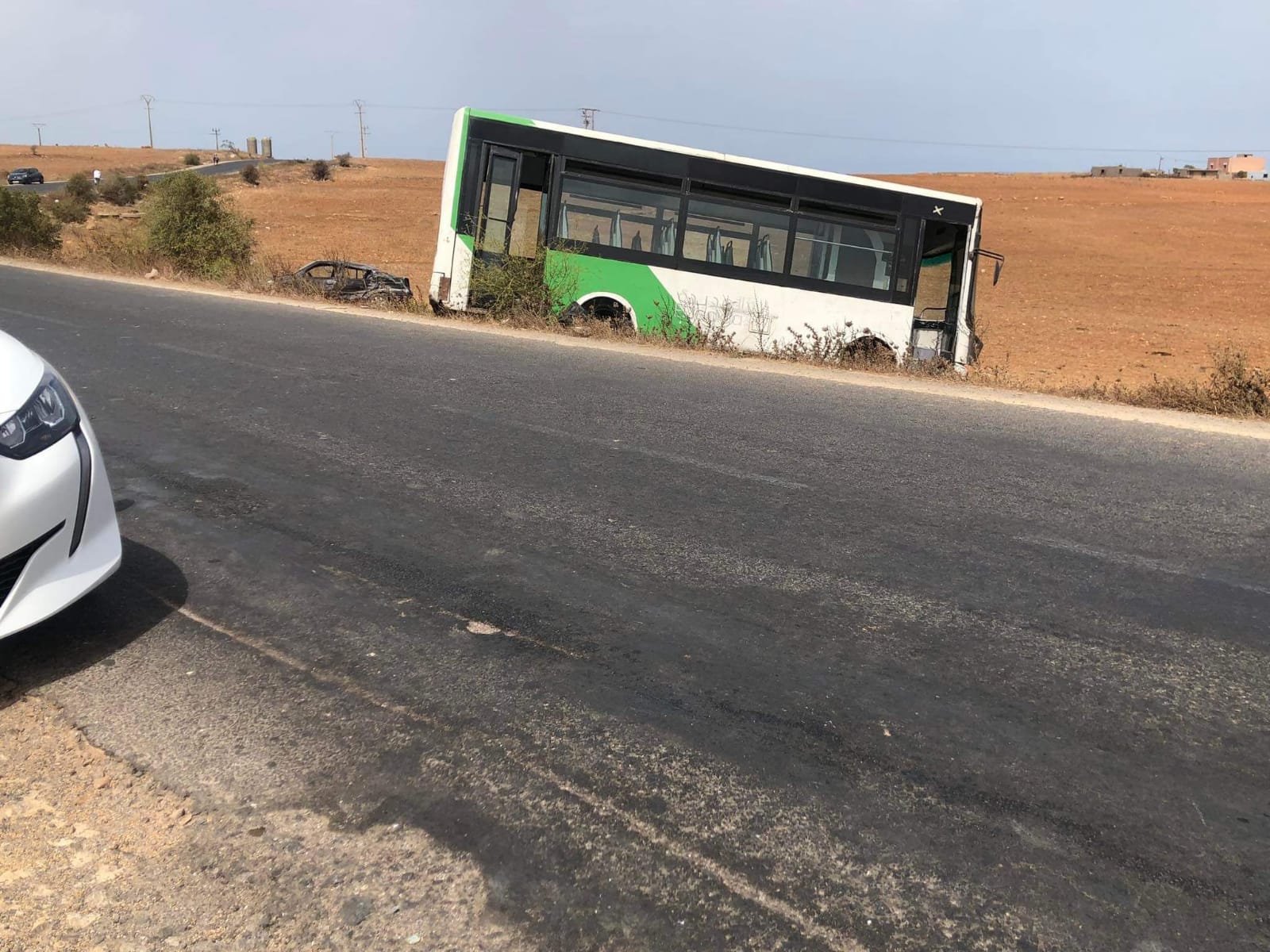 سائق حافلة للنقل الحضري ينجي الركاب من حادثة سير خطيرة بتراب جماعة مولاي عبد الله