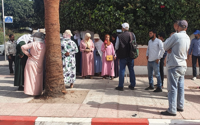 ساكنة حي الرقيبات بالجديدة تحتج على اقصائها من برنامج التجهيز بشبكة الصرف الصحي