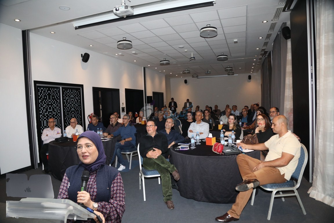 بالصور ... مائدة مستديرة بالجديدة  حول سرطان الطفل