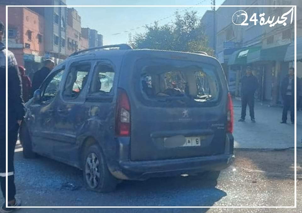 عاجل..  ملثمون يمتطون دراجات نارية يهاجمون بالسيوف سيارة بوسط الجديدة