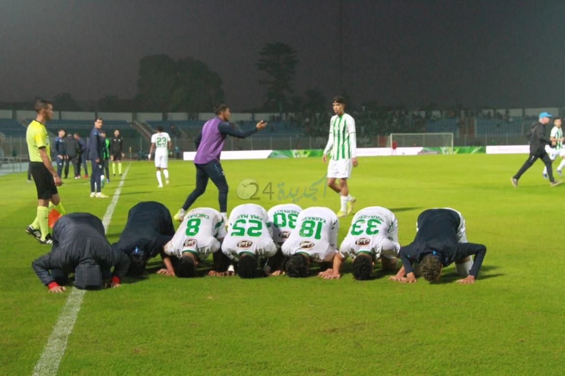 بالصور ... الدفاع الحسني الجديدي يعود إلى سكة الانتصارات بالبطولة عبر بوابة أولمبيك خريبكة