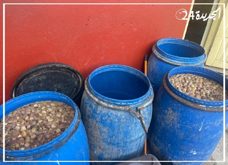 درك الجديدة يفكك مصنعا كبيرا لصناعة مسكر ''الماحيا '' باقليم سيدي بنور ويحجز كميات كبيرة من الممنوعات