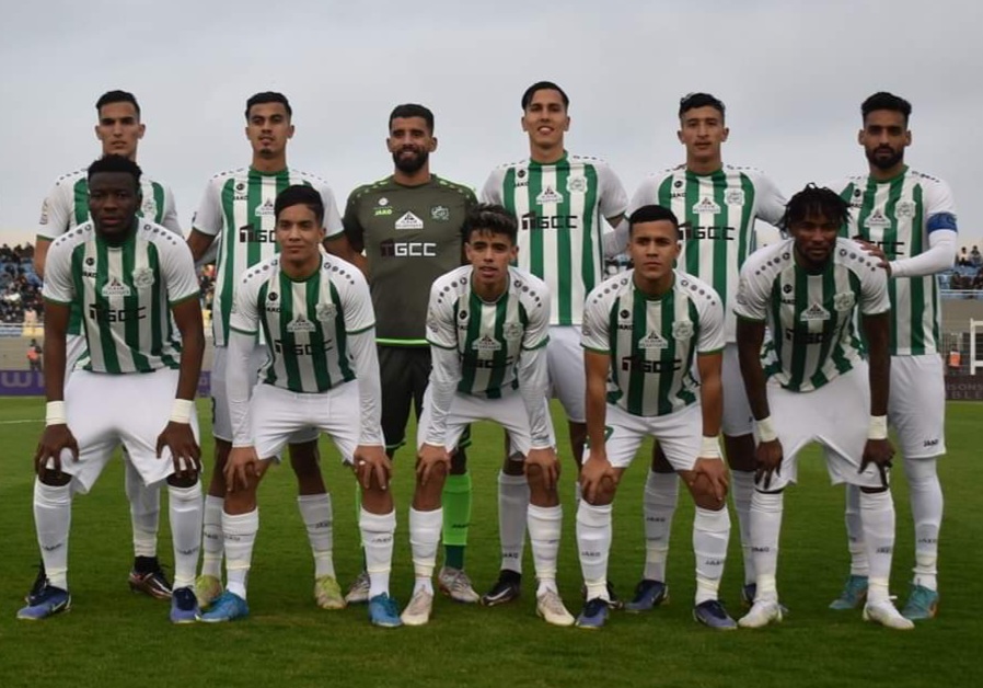 الدفاع الحسني الجديدي يتراجع في سلم ترتيب البطولة الإحترافية بعد تعرضه لهزيمة جديدة