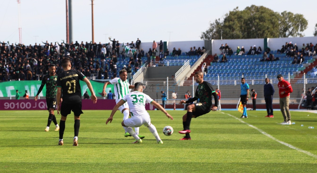 بالصور ... الجيش الملكي يعزز صدارته بعد انتصاره على الدفاع الحسني الجديدي